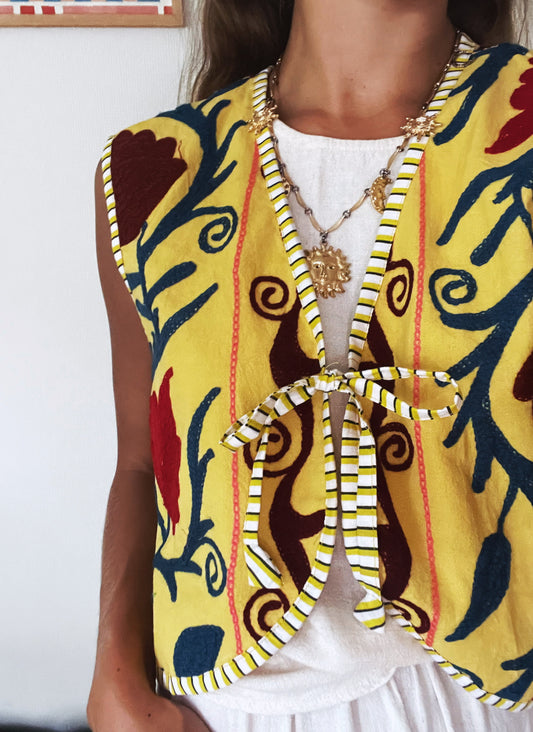 Suzani Gilet | Yellow with red flowers